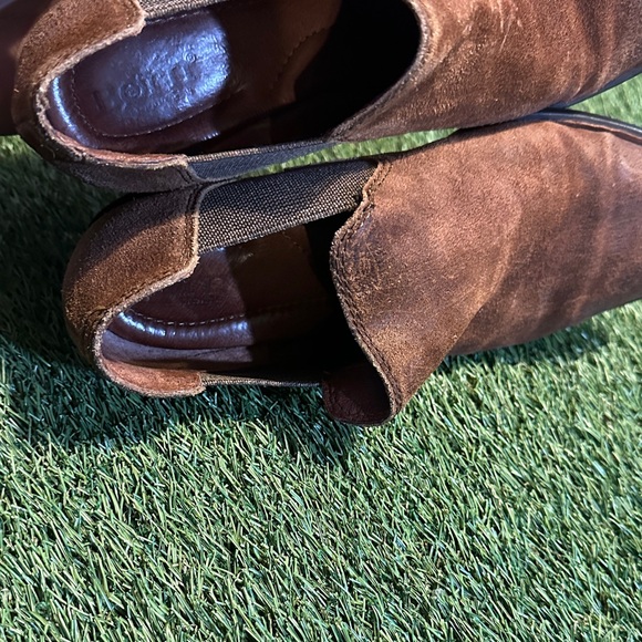 LIKE NEW Born Suede Ankle Boots - Picture 5 of 5